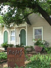 Moses Art Gallery and link to the Moses Art website.