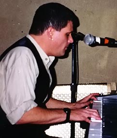 Jon Gilbert Leavitt at piano and link to his SWS wing.